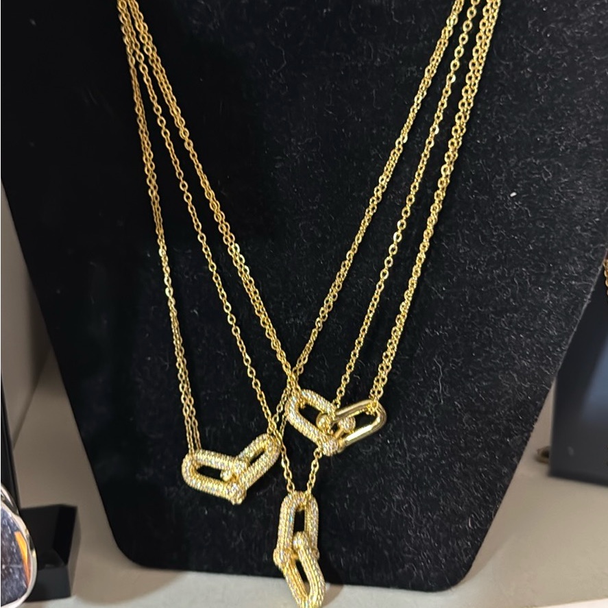 1x Gold Chain Link Necklace 18k Gold Plated Stainless Steel 1x Gold Chain Link Necklace 18k Gold Plated Stainless Steel